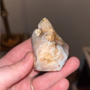 Flower Agate Flame Carving